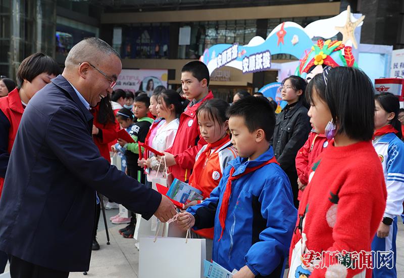 7B817D1C-9299-471B-88BD-A051AC59DFAF_IMAGE_8_LOW_0.jpg