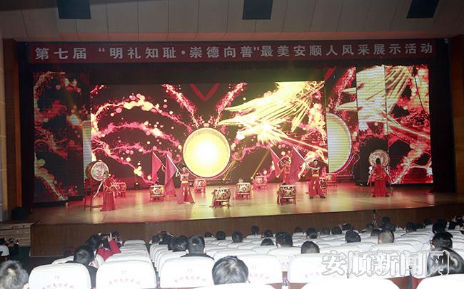 641255F1-8E6D-4495-A348-9971575E759E_IMAGE_0_LOW_0.jpg