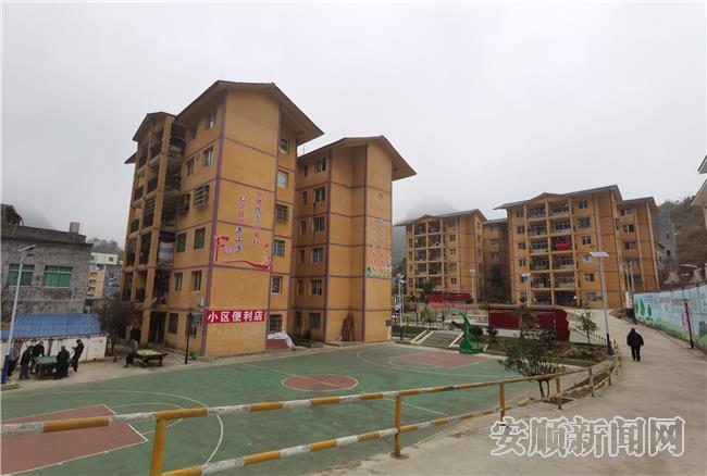 易地扶贫搬迁的玉宇小区.jpg