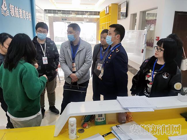 市市场监管局全力做好全市2021年面向社会公开招录公务员期间市场秩序保障.jpg