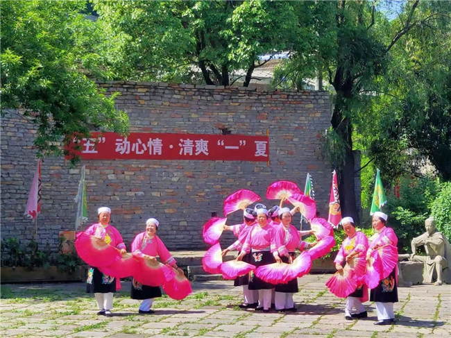 8E7D0F00-F802-4D93-8158-3E054B4AAE59_IMAGE_0_LOW_0.jpg