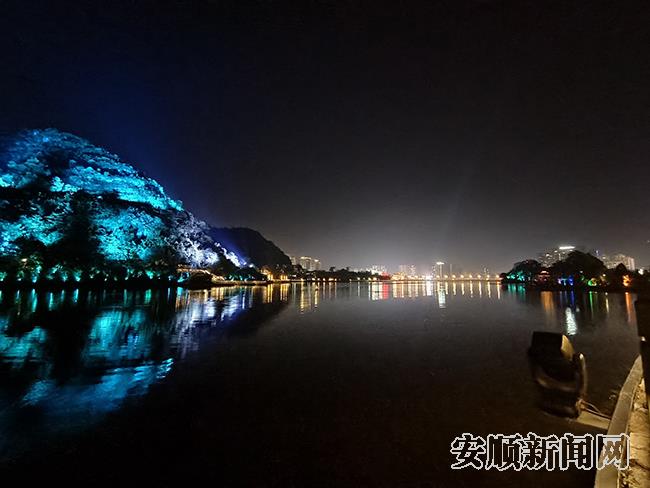 虹山湖公园灯光夜景.jpg
