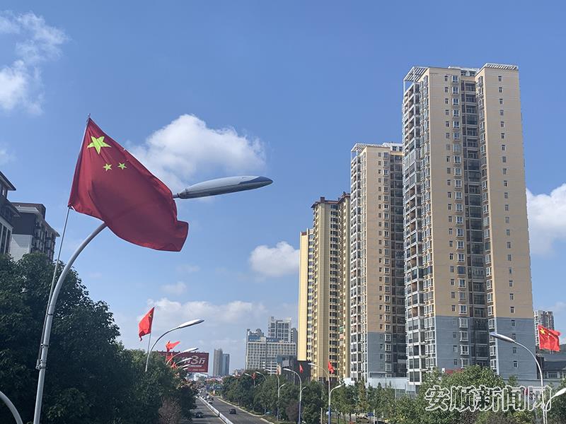 黄果树大街1.jpg