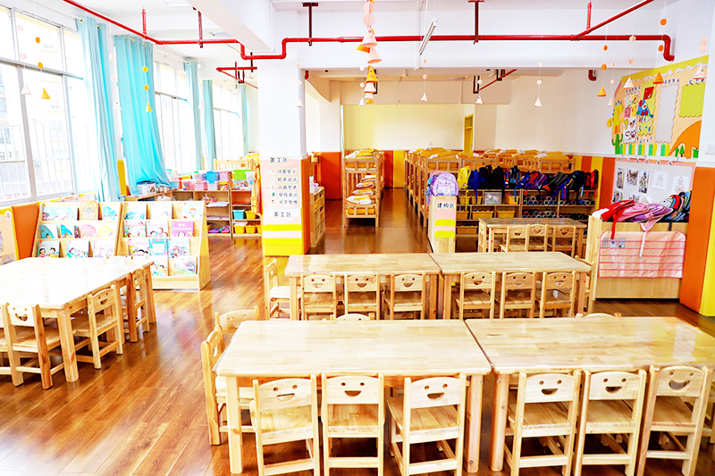 关岭示范幼儿园分园教室.jpg