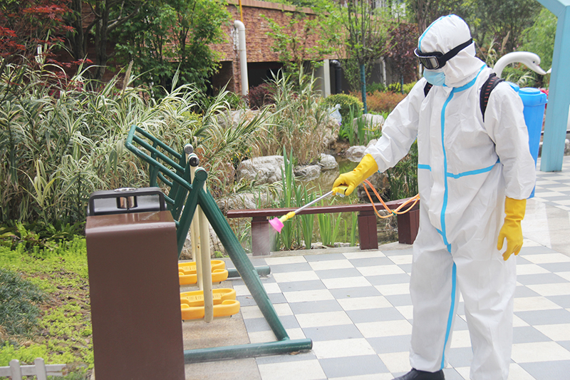 小区常态化消毒.jpg