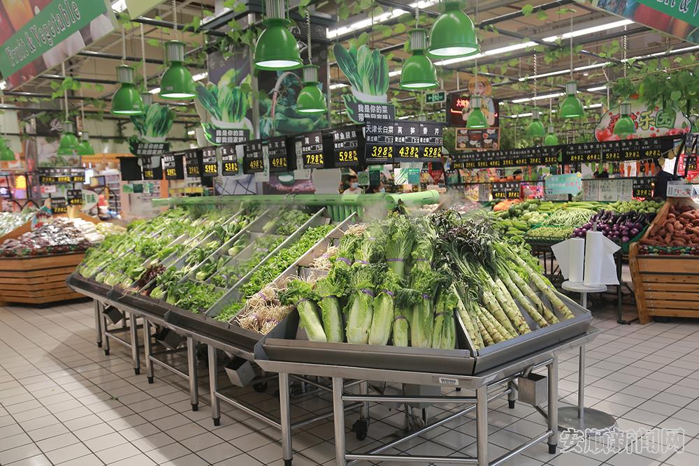 453DD194-E146-43D0-BB6F-8AD72D323B45_IMAGE_14_LOW_0.jpg