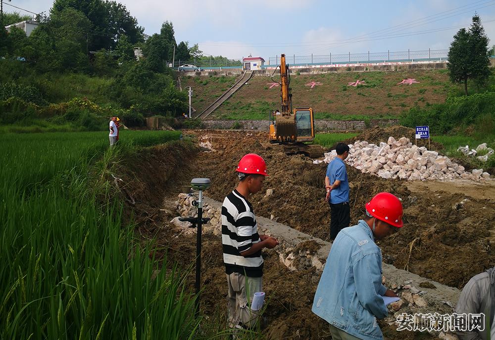 龙海小流域项目施工现场.jpg