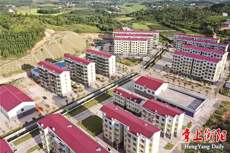 d554d425db01494aa30e8bcd52a8bb4c_B_BASIC.jpg d554d425db01494aa30e8bcd52a8bb4c_B_BASIC.jpg