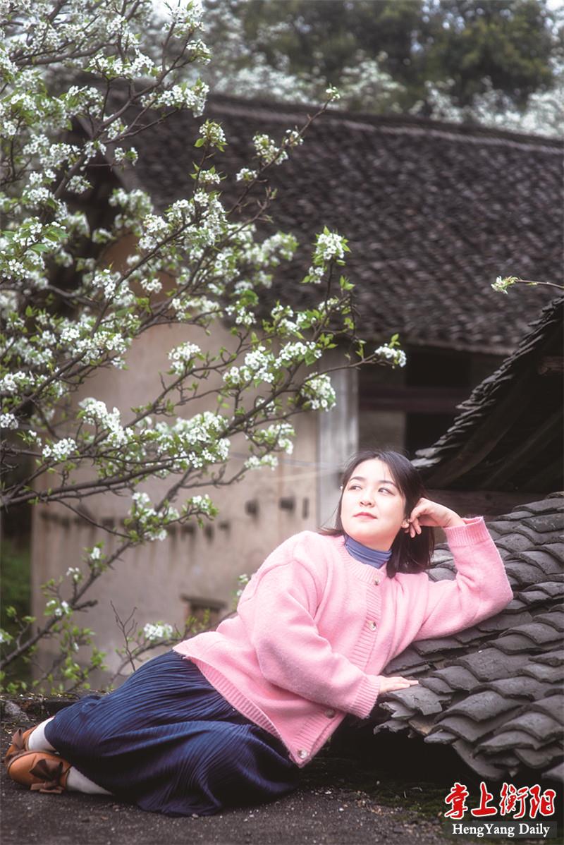 b7e2e274fe3d45829a6c6c4ed843d661_B_BASIC.jpg b7e2e274fe3d45829a6c6c4ed843d661_B_BASIC.jpg