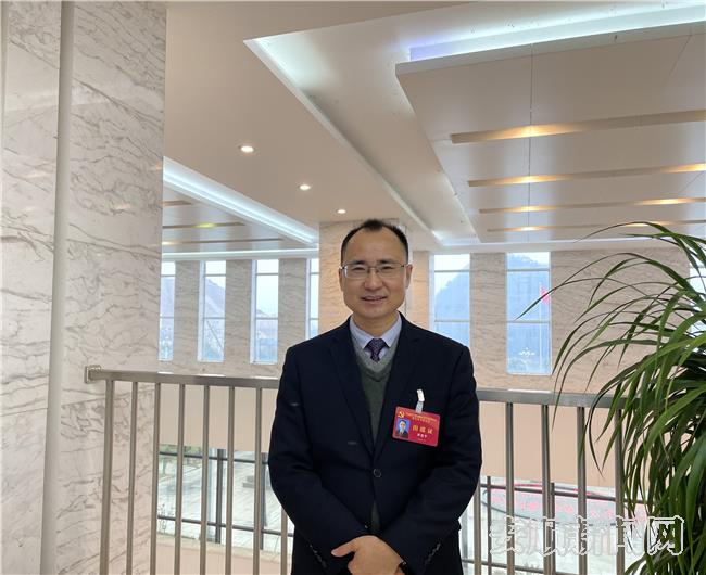 县区负责人访谈芦忠于聚焦全会精神推进高质量发展